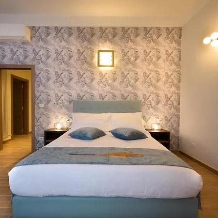 D'azeglio 62 Luxury Гостевой дом Болонья