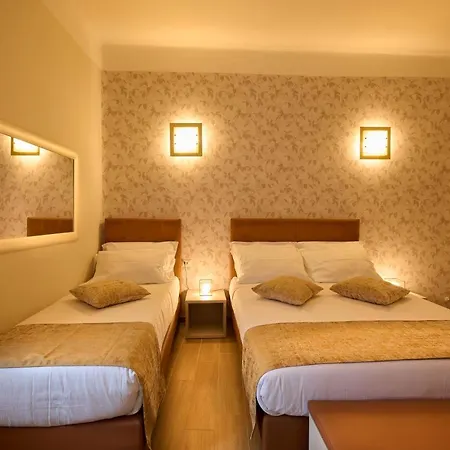 Гостевой дом D'azeglio 62 Luxury